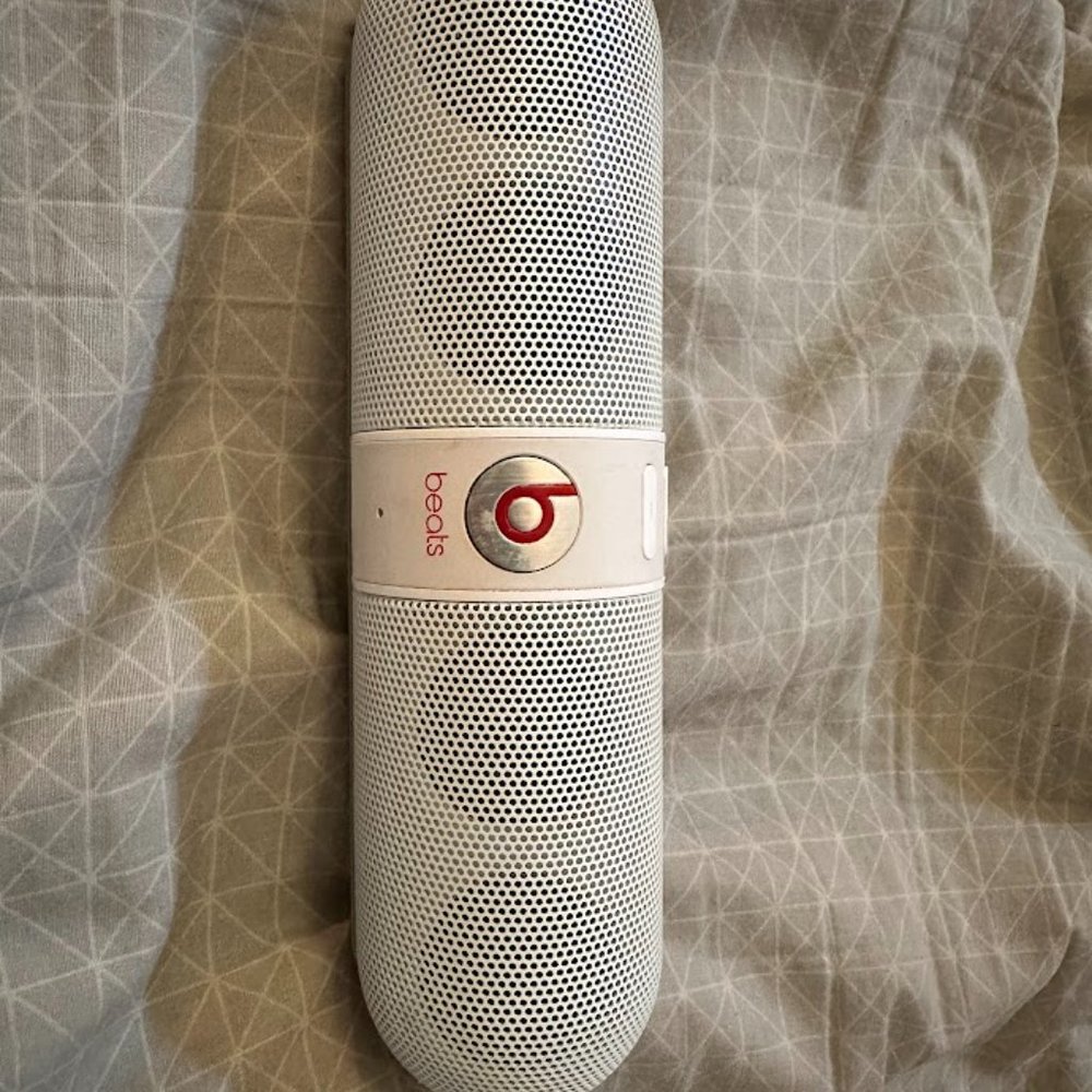 Beats Pill Speaker